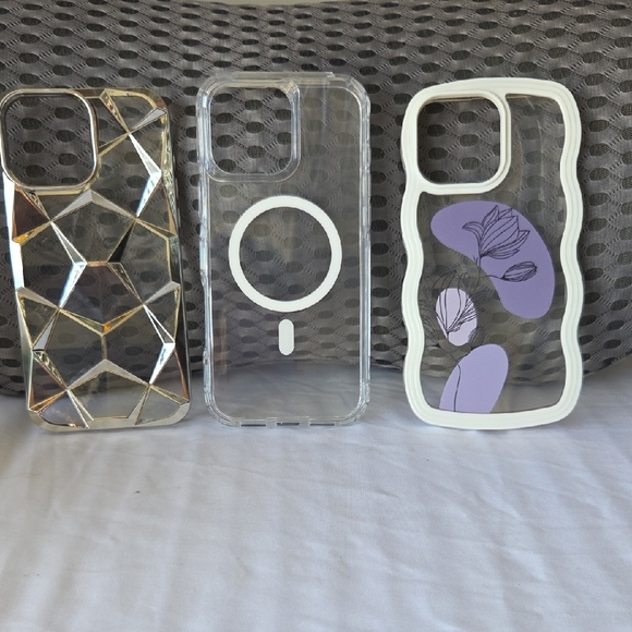 Stylish Clear and Purple Floral Phone Case Set - Picture 1 of 4
